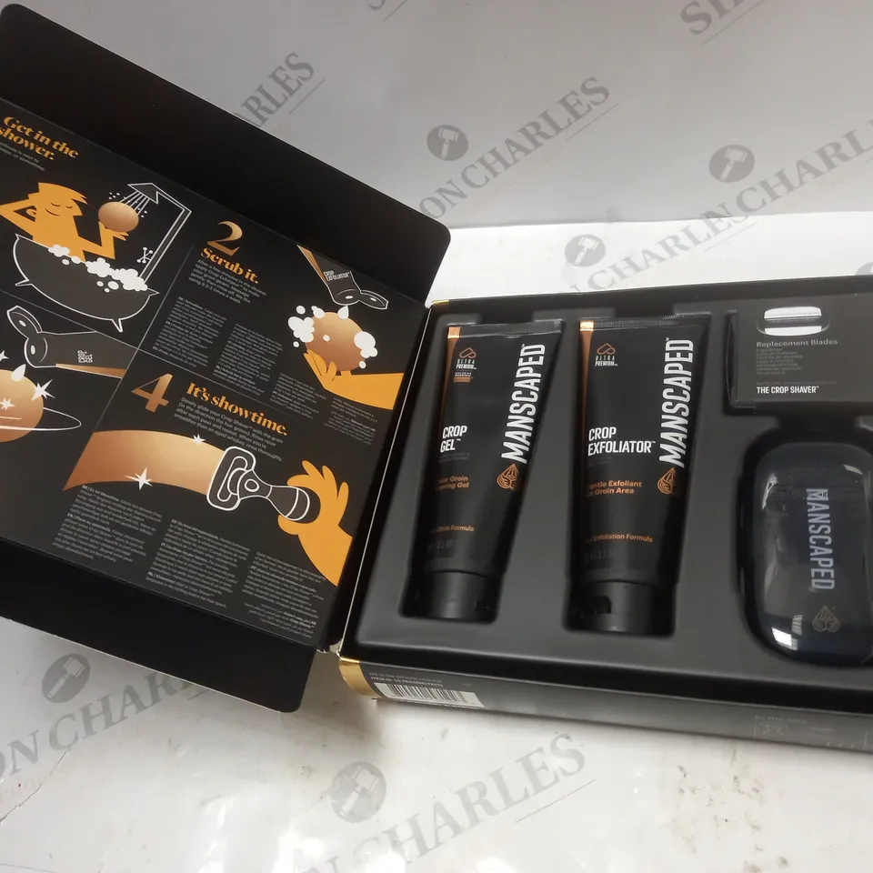 MANSCAPED THE ULTRA SMOOTH PACKAGE SET 