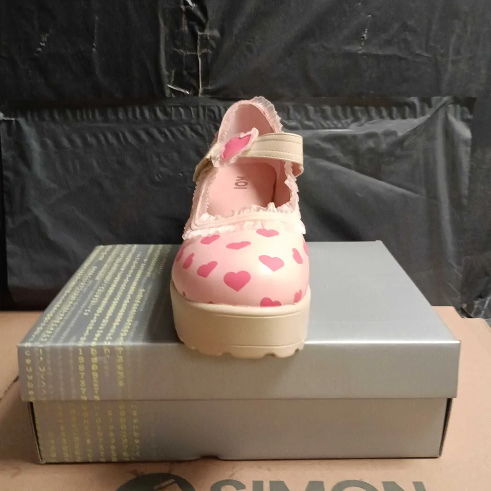 KOI MELANIE SWEETHEART MARY JANE SHOES PINK SIZE 10