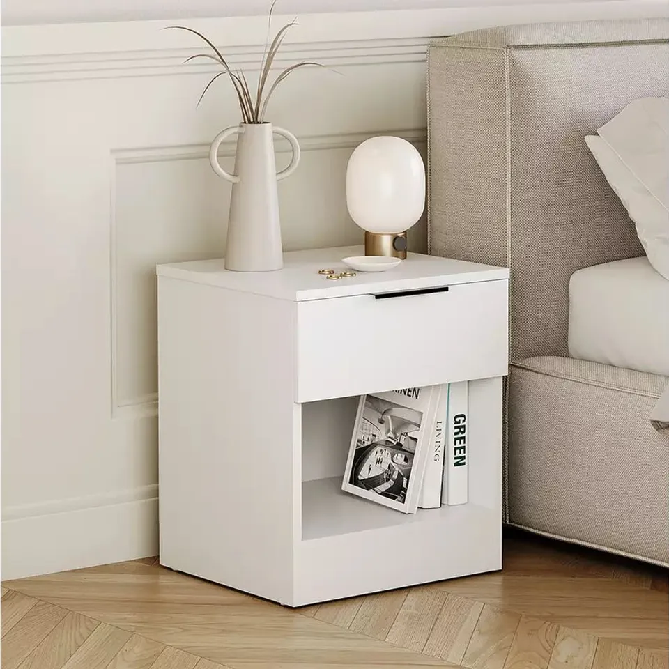 BOXED TREGA 1 DRAWER BEDSIDE CHEST - WHITE (1 BOX)