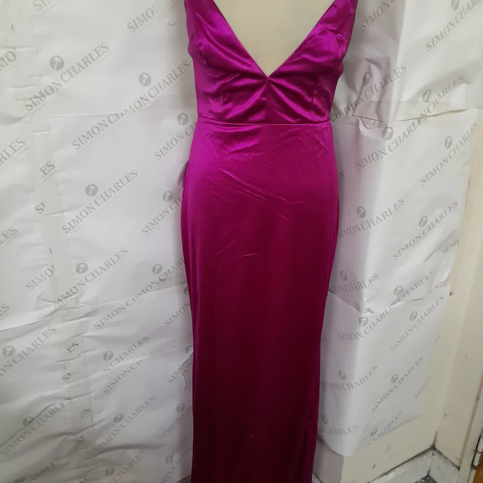 PINKBOUTIQUE PLUNGE BACKLESS RED CARPET MAXI DRESS IN SIZE 12