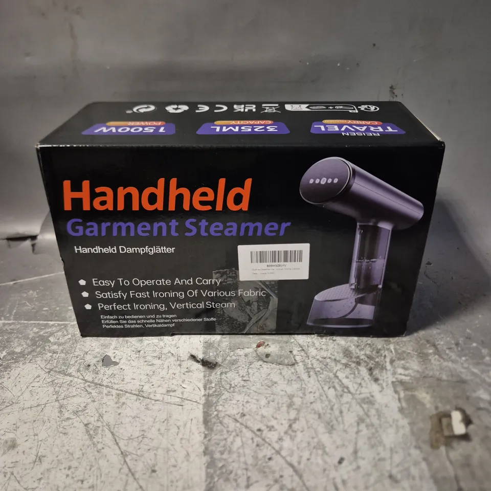 BOXED HANDHELD GARMENT STEAMER 