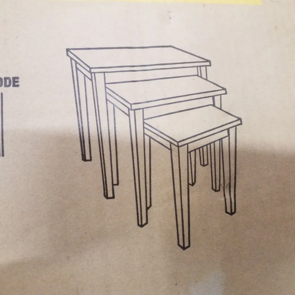 BOXED NEST OF TABLES - NATURAL OAK 