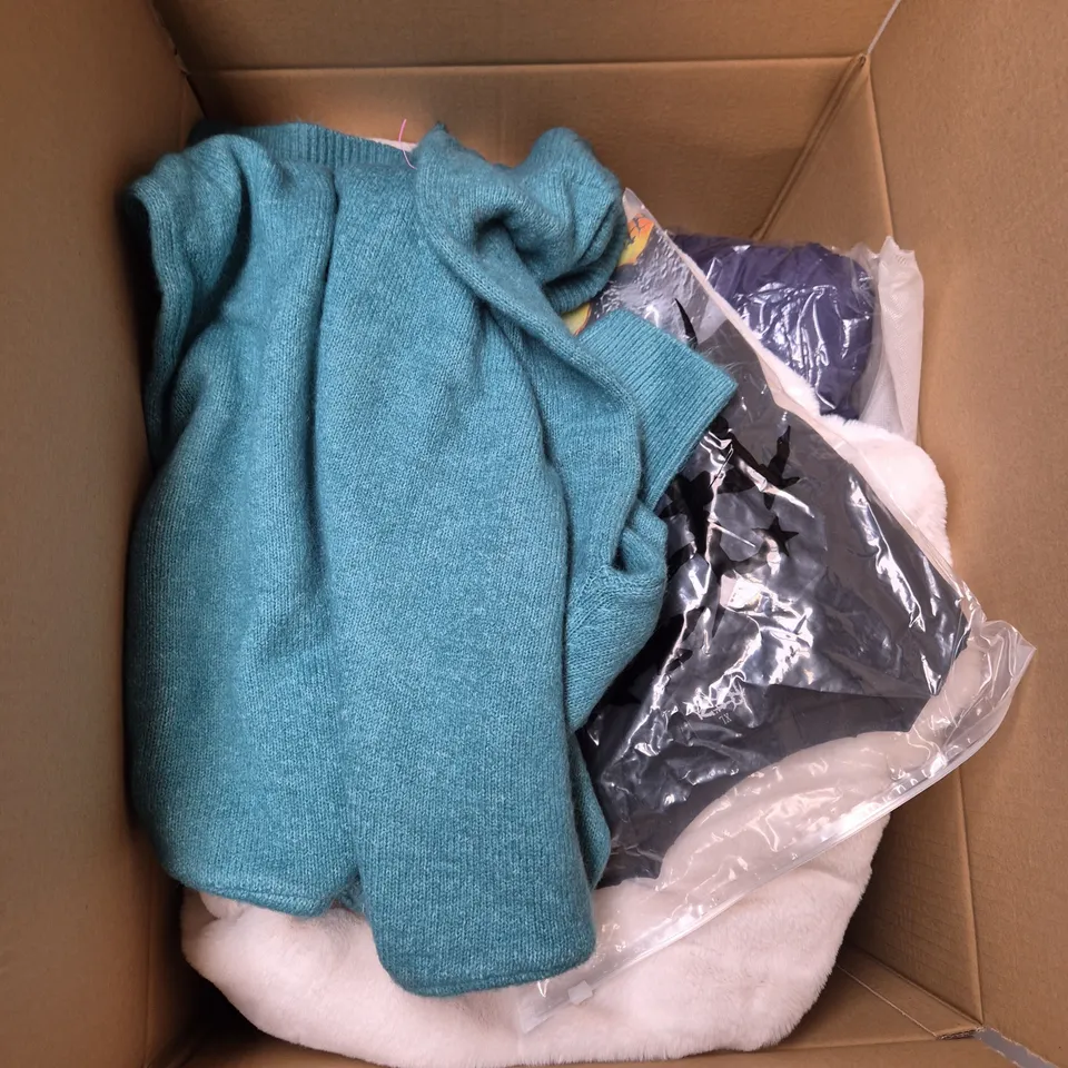 LARGE BOX OF ASSORTED CLOTHING ITEMS IN VARIOUS SIZES, STYLES AND COLOUR 