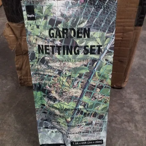 BOX CONTAINING 3 KEPLIN GARDEN NETTING SETS - GREEN