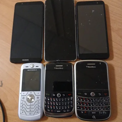 SIX ASSORTED MOBILE PHONES TO INCLUDE; HUAWEI, MOTOROLA AND BLACKBERRY