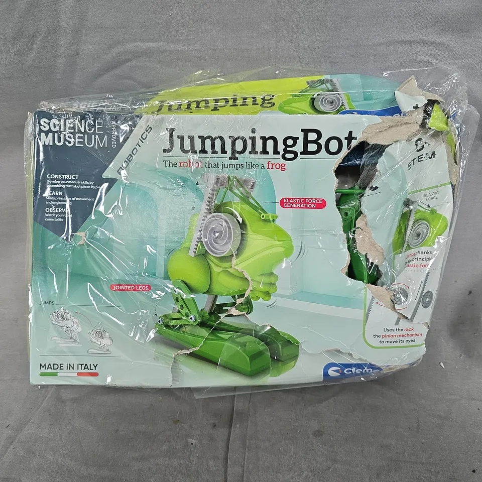 SCIENCE MUSEUM JUMPING BOT