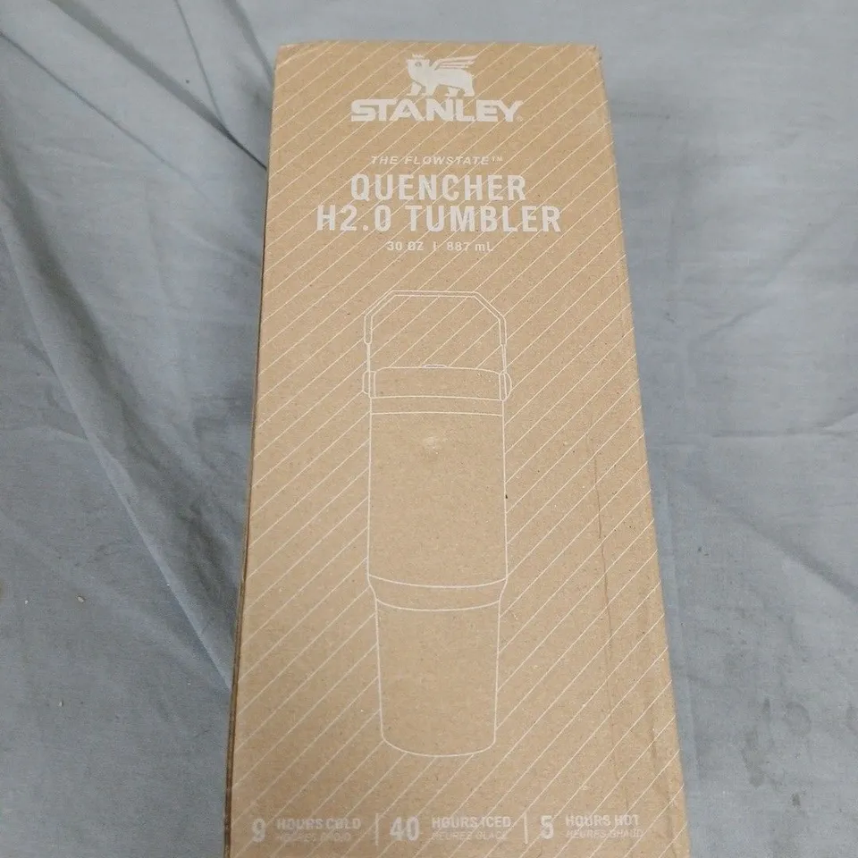STANLEY QUENCHER H2.0 TUMBLER 30 OZ / 887 ML – BOXED