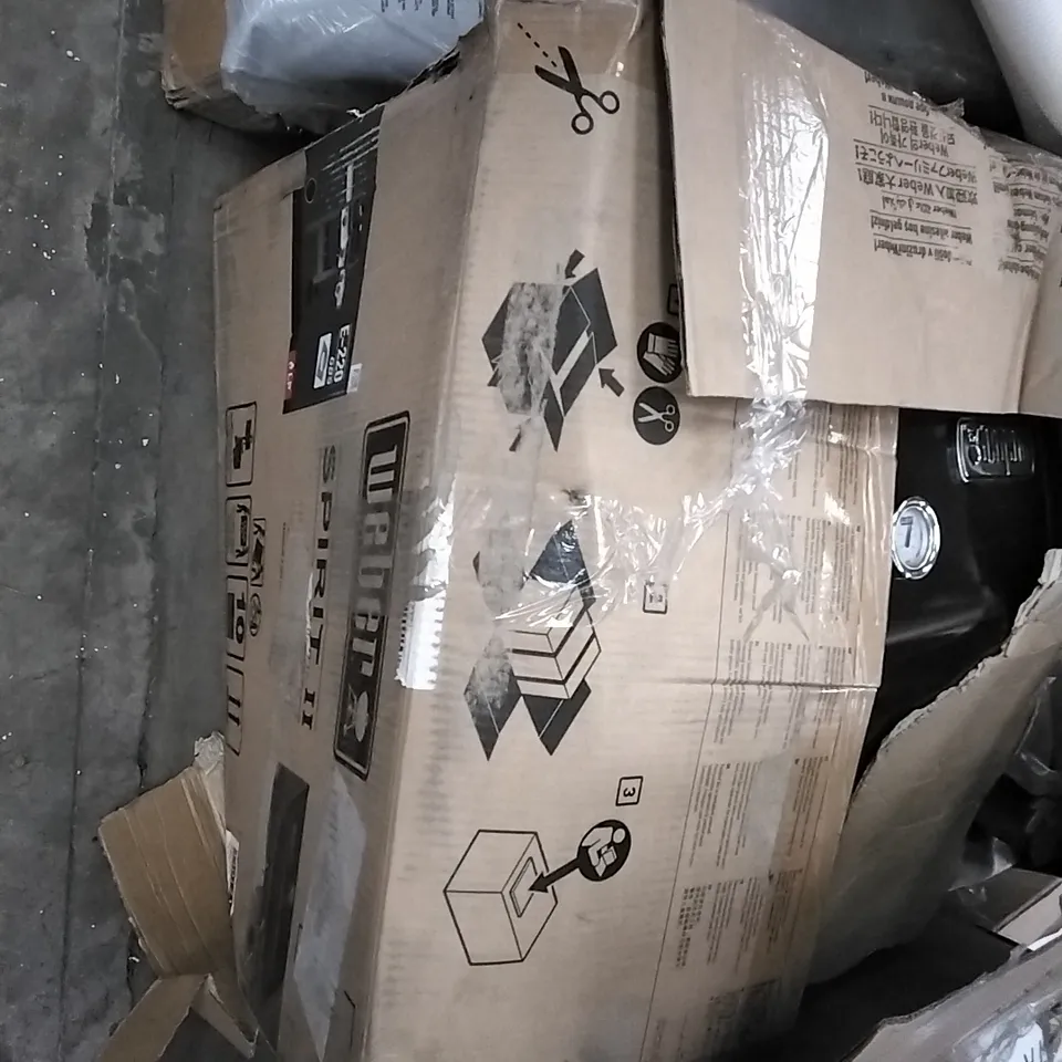 BOXED WEBER SPIRIT OUTDOOR GAS GRILL