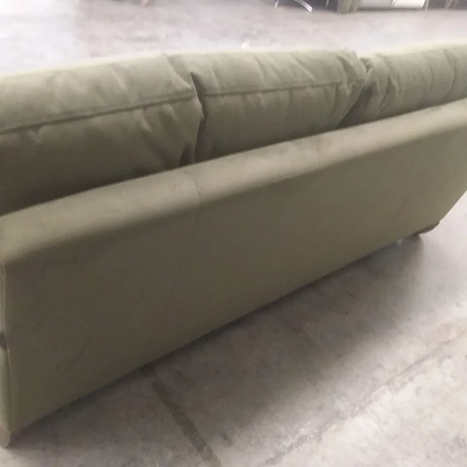 QUALITY BRITISH DESIGNER LOUNGE CO. ROSE 2.5 SEATER SOFA GREEN PLUSH FABRIC