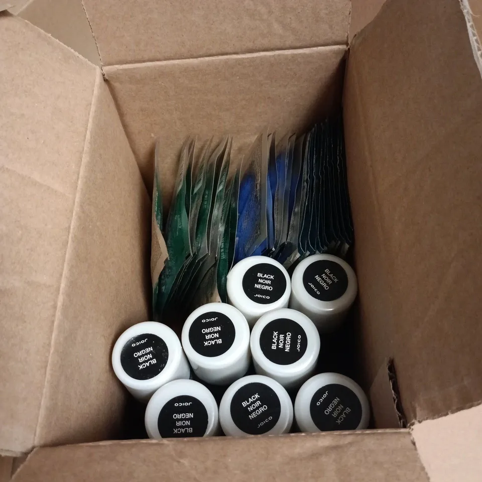APPROXIMATELY 34 X ASSORTED JOICO HAIR CARE PRODUCTS TO INCLUDE JOICO CURL, TINT SHOT BLACK ROOT CONCEALER ETC