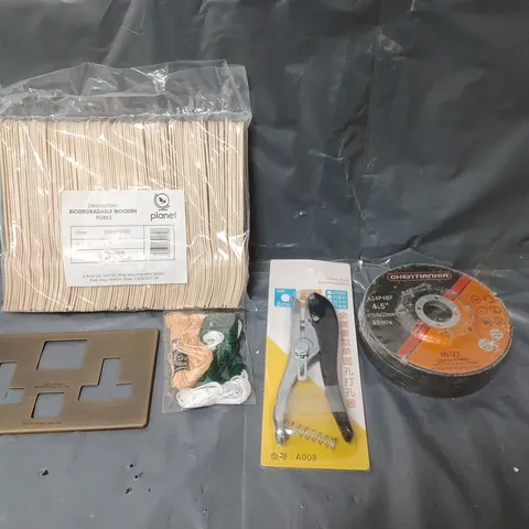 BOX OF APPROXIMATELY 20 ASSORTED HOUSEHOLD ITEMS TO INCLUDE PLUG SOCKET COVERS, PUNCH PLIERS AND WOODEN FORKS