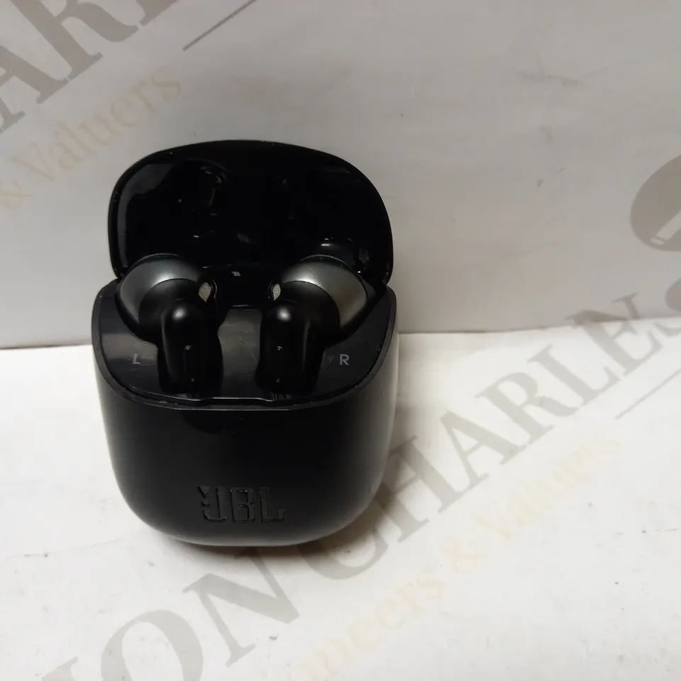 JBL TUNE 225 TWS IN-EAR EARPHONES 