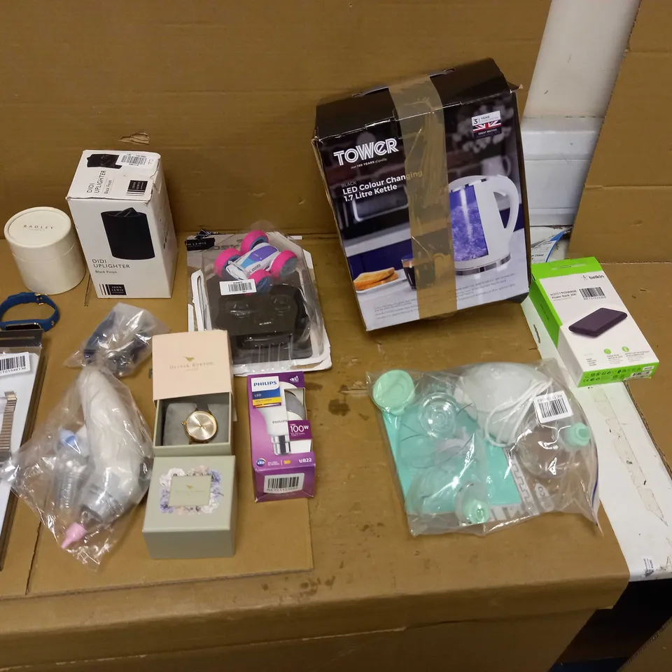 LOT OF MANY HOUSEHOLD ASSORTED ITEMS TO INCLUDE TOWER KETTLE, RADLEY LONDON WATCH, AND JOHN LEWIS DIDI UPLIGHTER ETC.