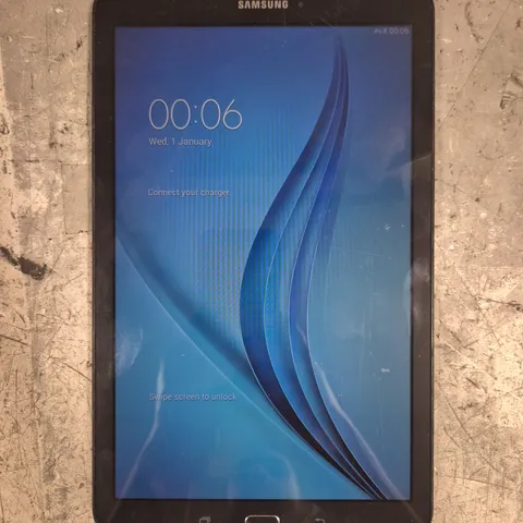 SAMSUNG GALAXY TAB E SM-T560