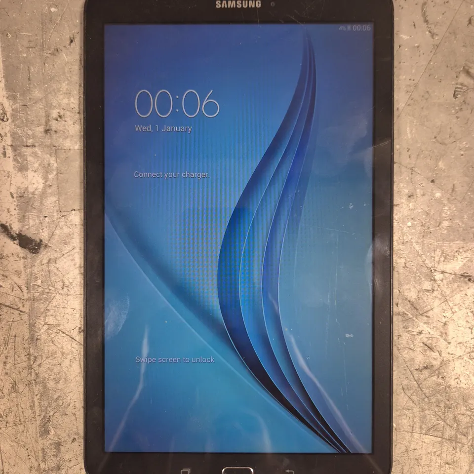 SAMSUNG GALAXY TAB E SM-T560