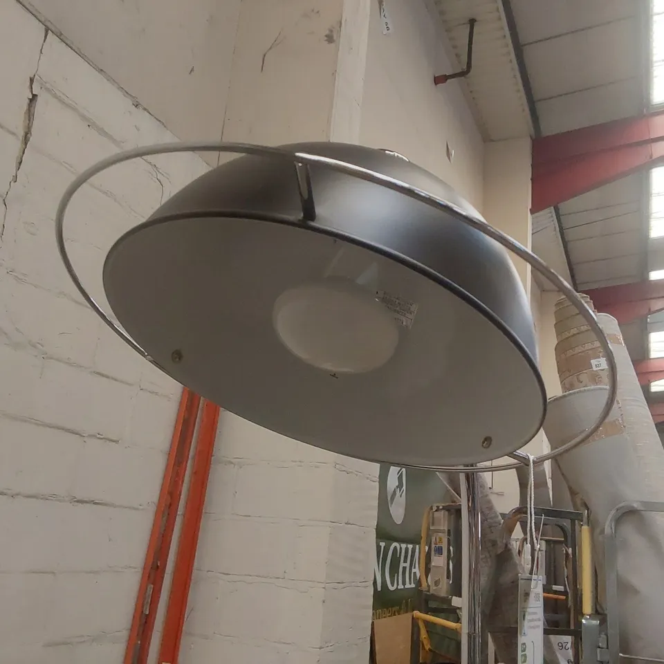 VILLAGE AT HOME FLOOR LAMP