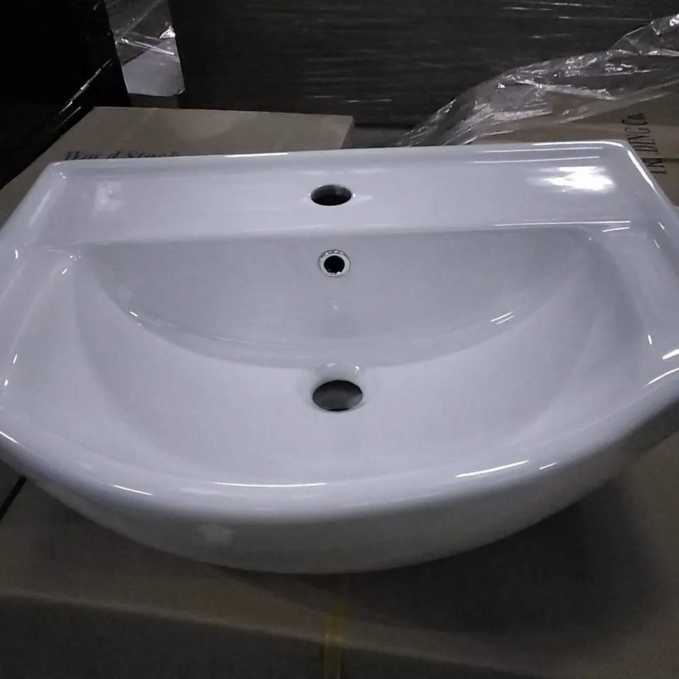 BOXED KAPRI CERAMIC BASIN 550MM WHITE