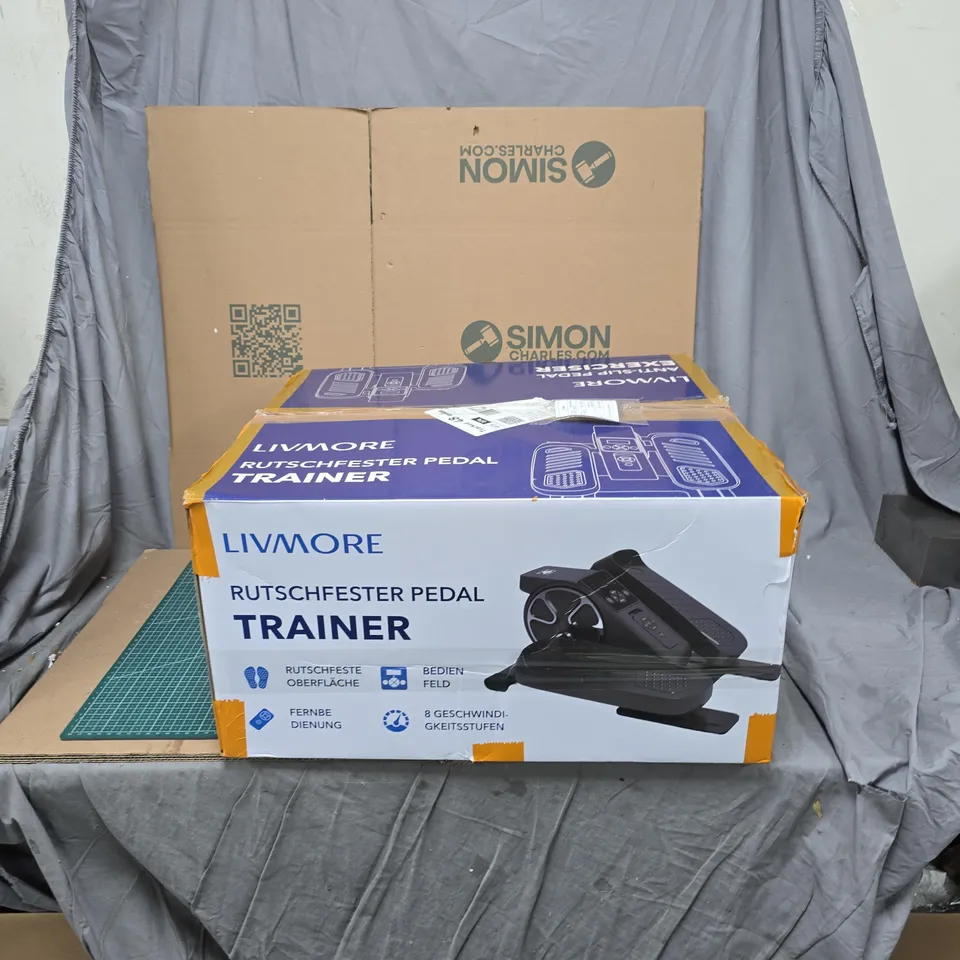 LIVMORE NON-SLIP PEDAL TRAINER – BOXED