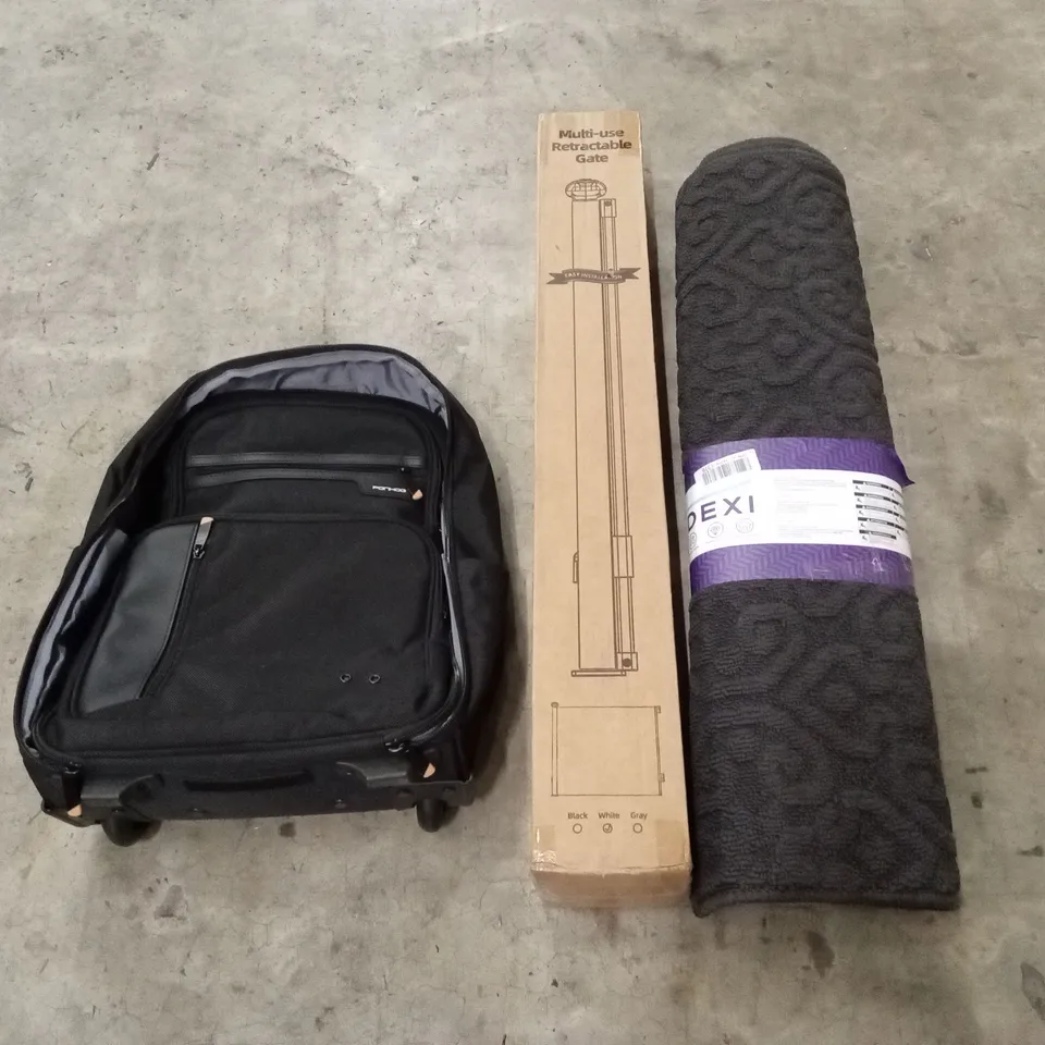 PALLET OF ASSORTED HOUSEHOLD GOODS AND PRODUCTS TO INCLUDE; TRAVEL BAG, RETRACTABLE GATE, MAT ETC