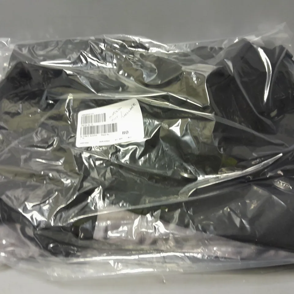 BRENDA EDWARDS PONTE BLAZER IN BLACK SIZE 16