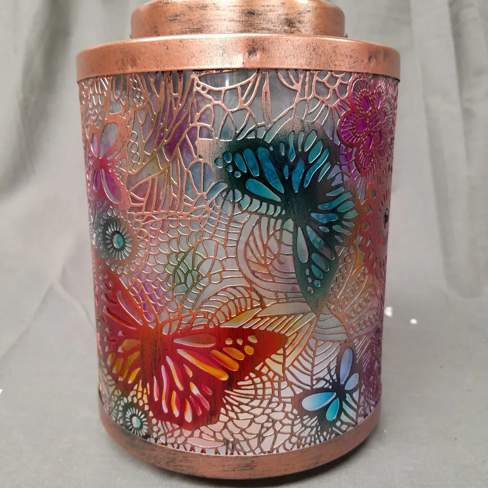 BOXED GARDEN REFLECTIONS RECHARGEABLE BUTTERFLY LANTERN