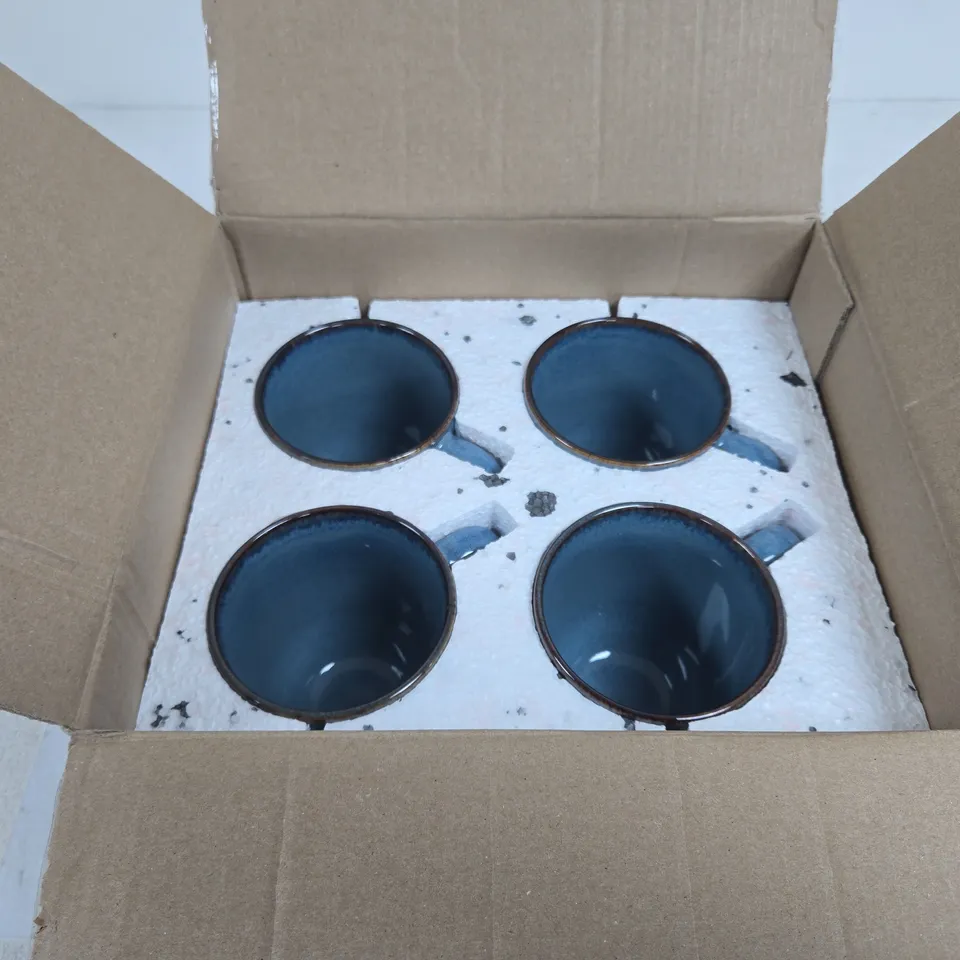 SET OF 4 MASON CASH FINE STONEWARE BLUE CUPS BOXED