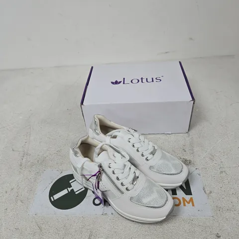 LOTUS TENNO ULS576 WHITE SNEAKERS β EU39 (UK 6)