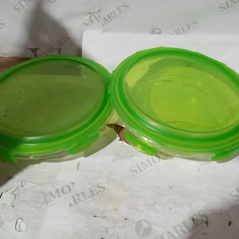 2 LOCK & LOCK GLASS GREEN CONTAINER