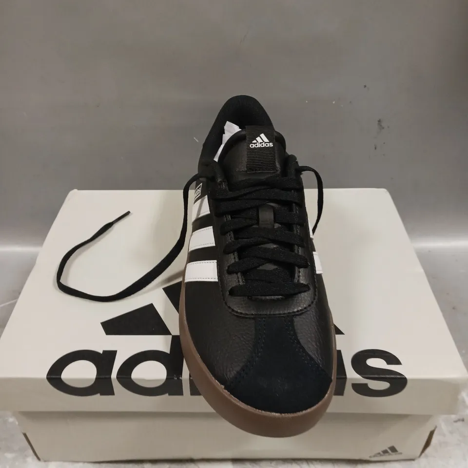 BOXED PAIR OF ADIDAS VL COURT 3.0 TRAINERS - 6