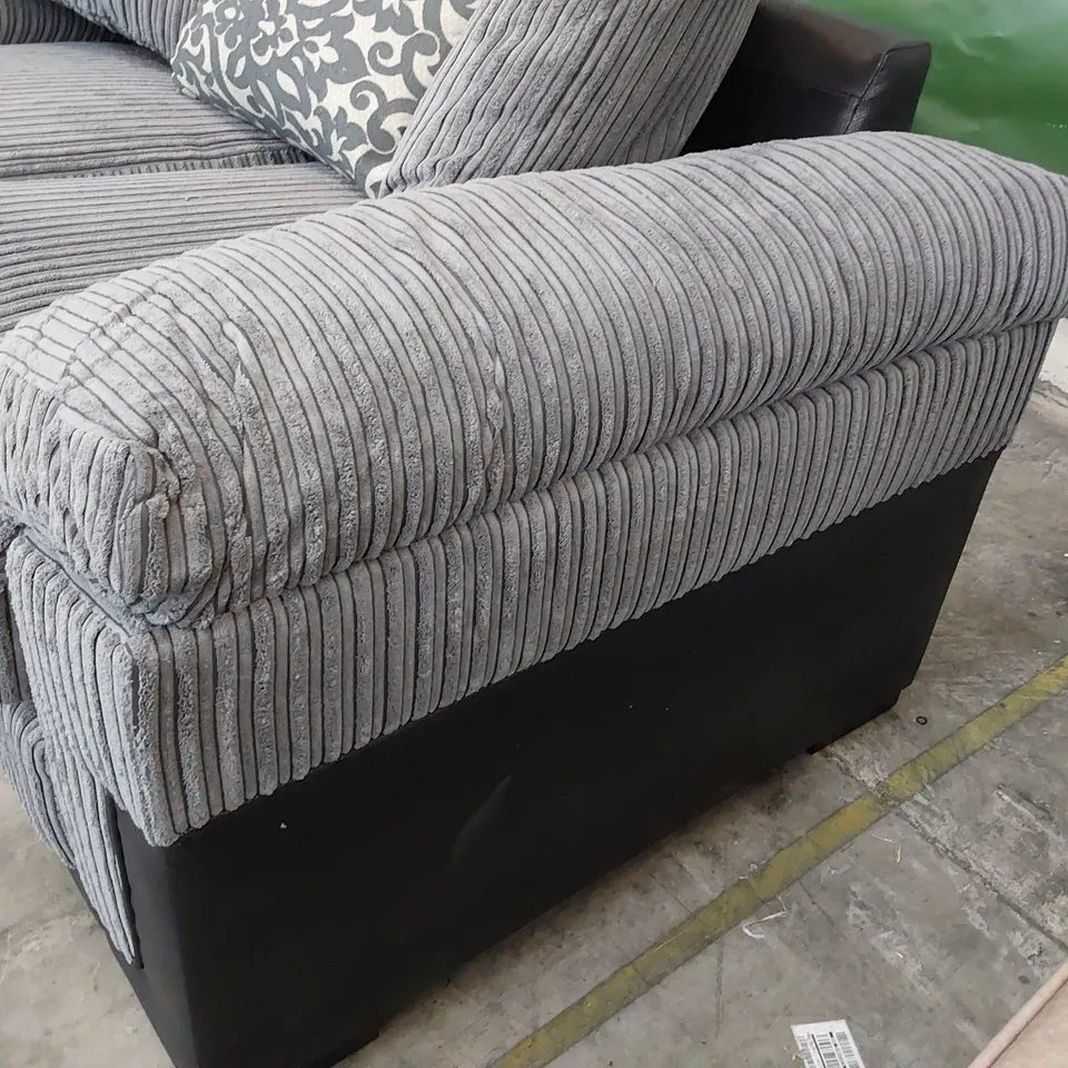 DESIGNER TWO SEATER SOFA WITH SCATTER CUSHIONS BLACK FAUX LEATHER & GREY JUMBO CHORD