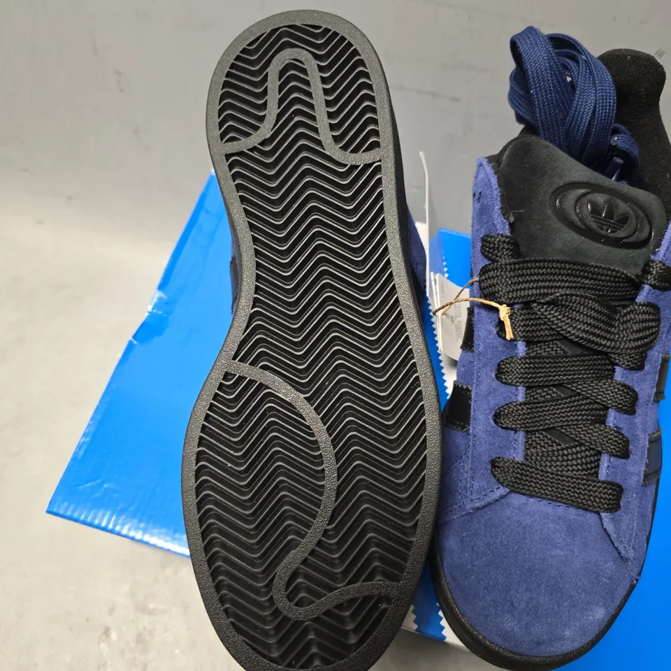 BOXED ADIDAS CAMPUS 00S SIZE 6.5