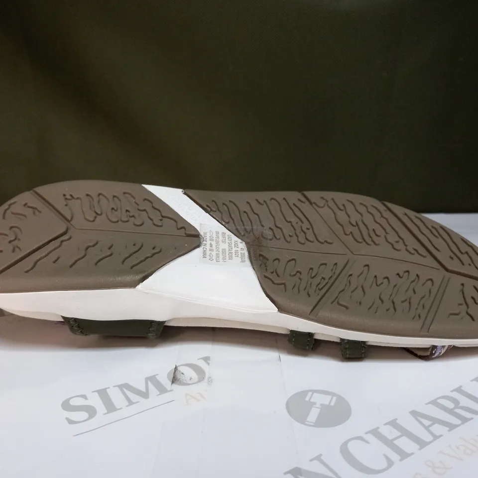 REGATTA LADY ROMA SANDALS SIZE 7