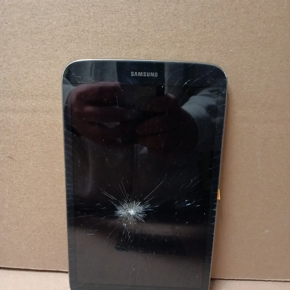 SAMSUNG GALAXY TABLET - SM-T310