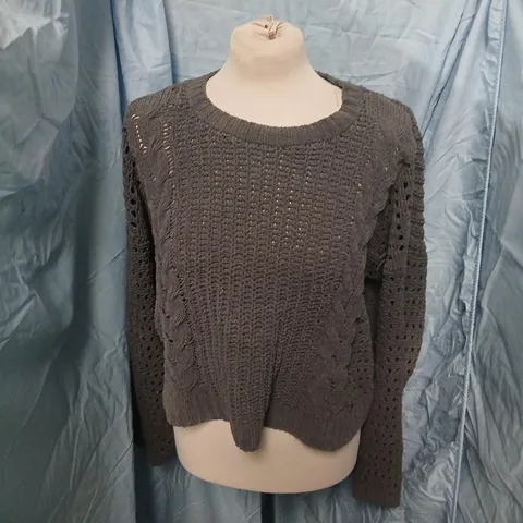 HOLLISTER KNIT SWEATER β WOMENβS DARK GREY, (US S) β MADE IN CHINA