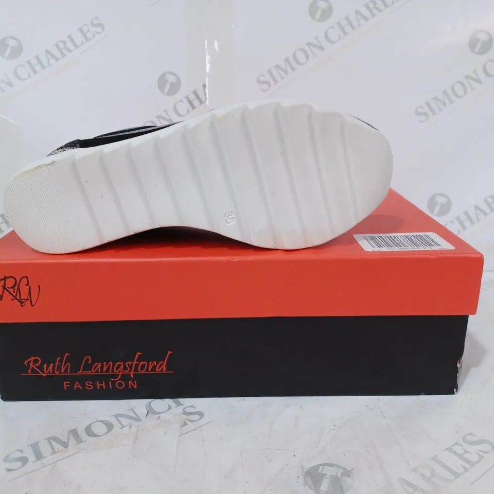 BOXED PAIR OF RUTH LANGSFORD WEDGE TRAINERS IN BLACK SIZE 3