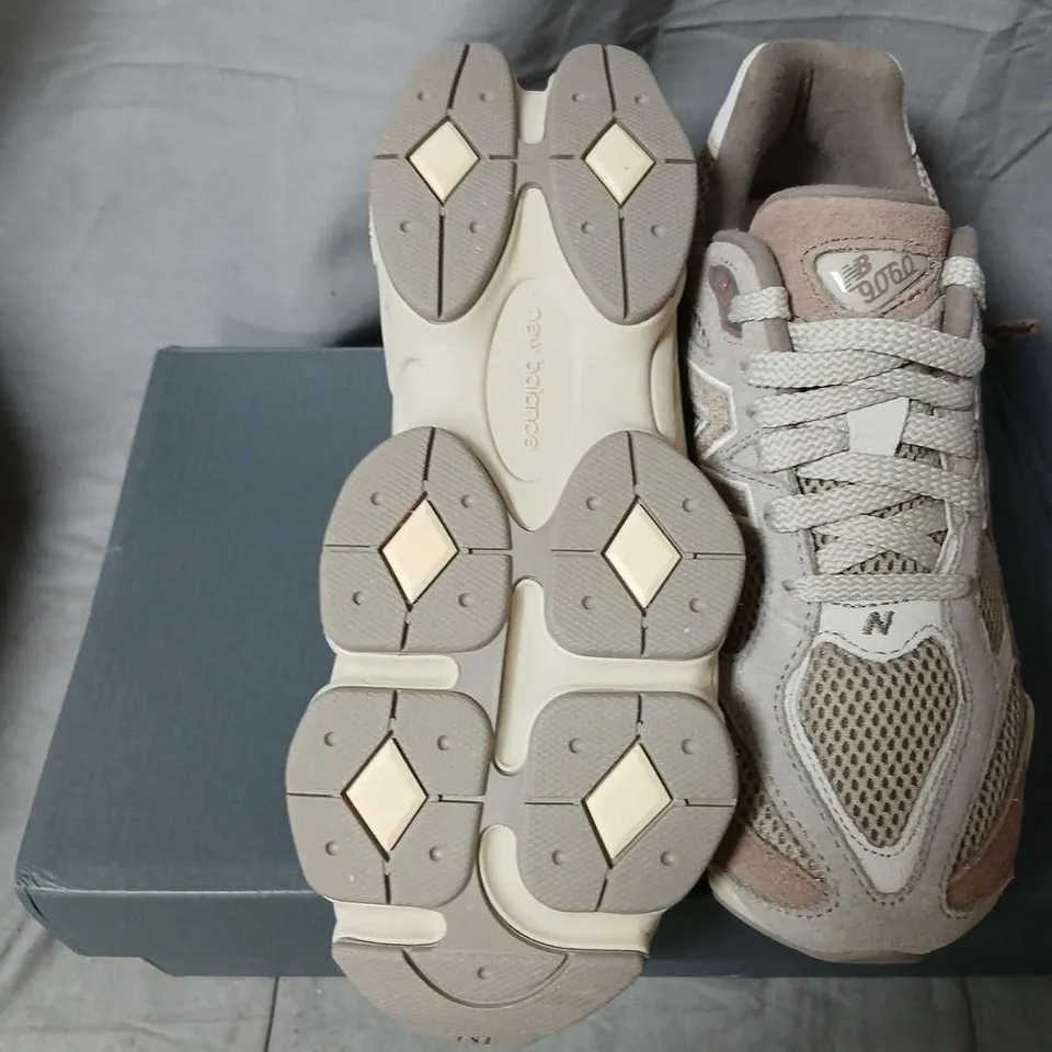 NEW BALANCE GC9060EX SNEAKERS – BEIGE/TAUPE, UK 5