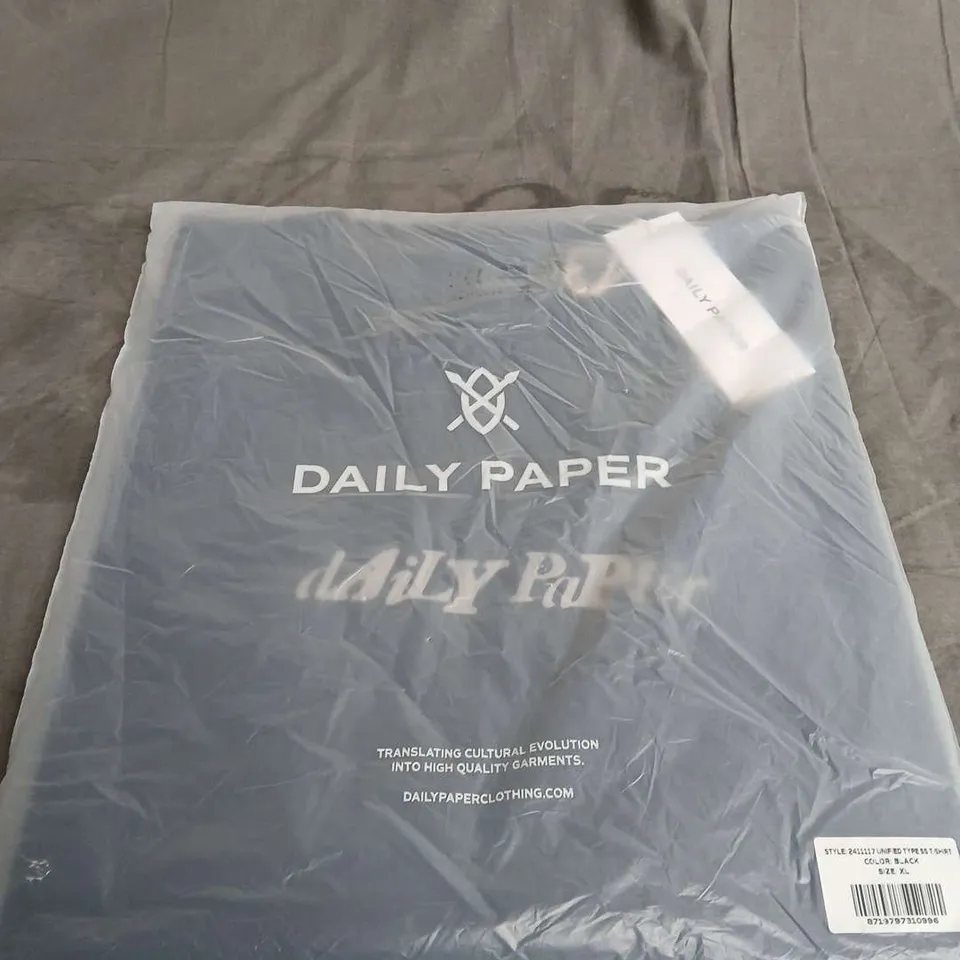 DAILY PAPER TYPE SS T-SHIRT SIZE XL