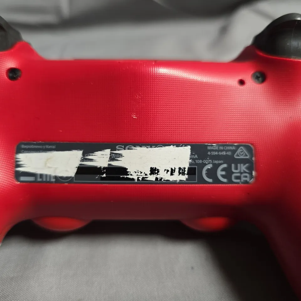 SONY PLAYSTATION 4 DUALSHOCK 4 CONTROLLER – RED