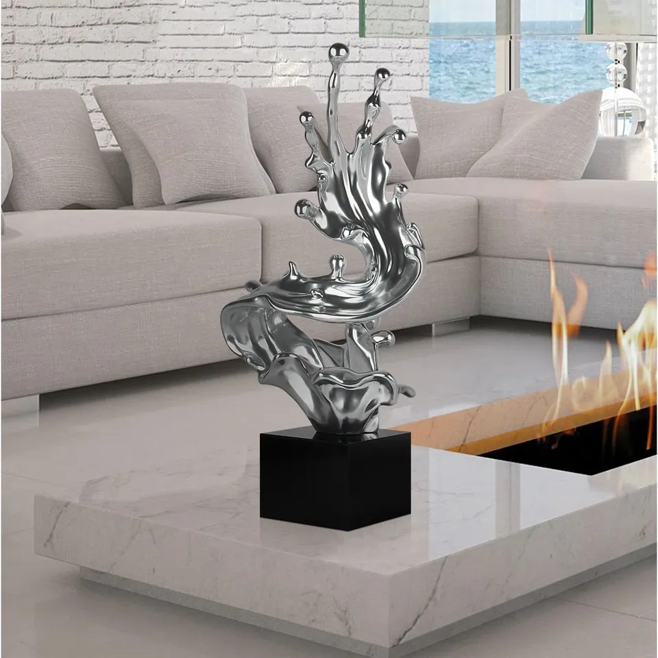 BOXED RESIN SCULPTURE 