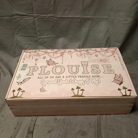 PLOUISE MYSTERY GIFT BOX, SEALED
