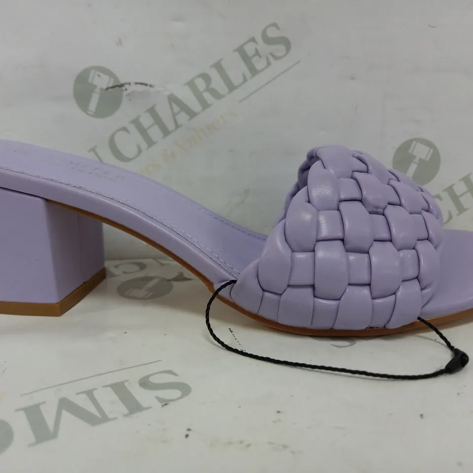 LIMITED COLLECTION PLAITED FASHION MULE MID HEEL IN LILAC - UK 6E