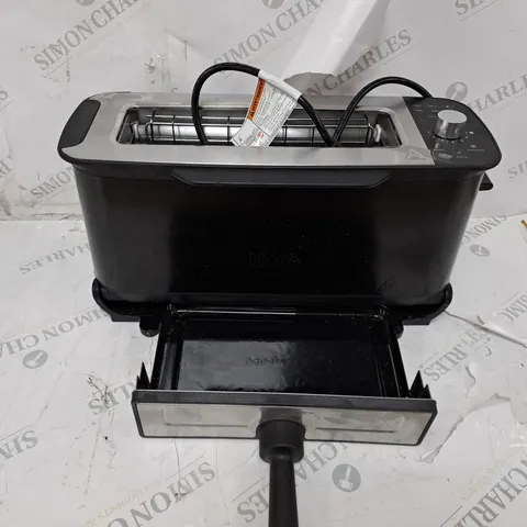NINJA 2 IN 1 TOASTER & GRILL ST100UK
