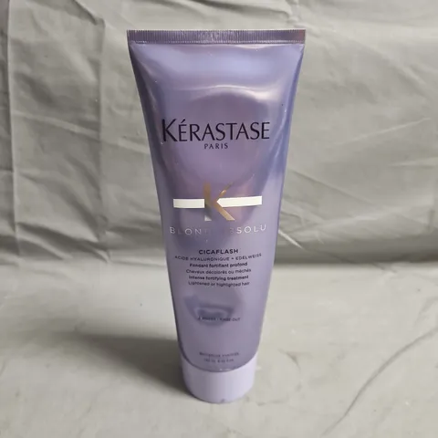 KÉRASTASE BLOND ABSOLU CICAFLASH FORTIFYING TREATMENT FOR LIGHTENED HAIR - 250ML
