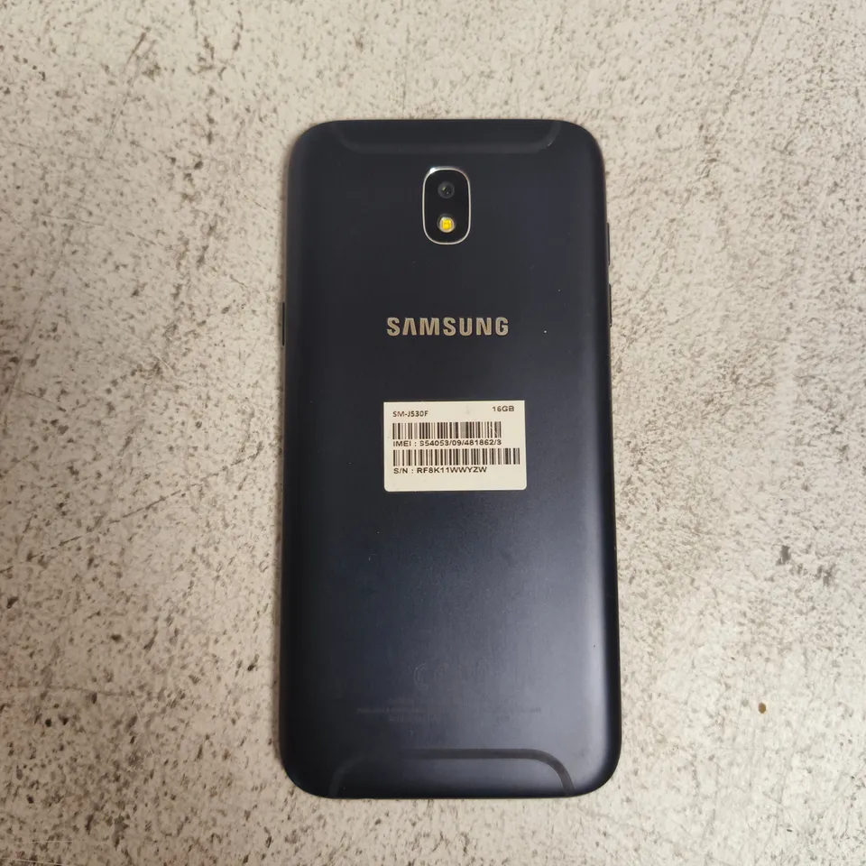 SAMSUNG GALAXY J5 IN NAVY