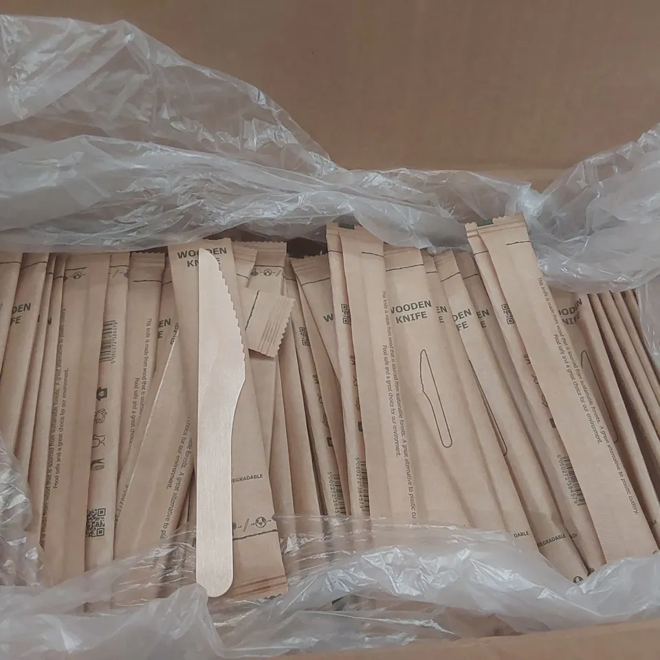 PALLET CONTAINING APPROXIMATELY 40,000 ENVIRONMENTALLY FRIENDLY DISPOSABLE WOODEN KNIVES
