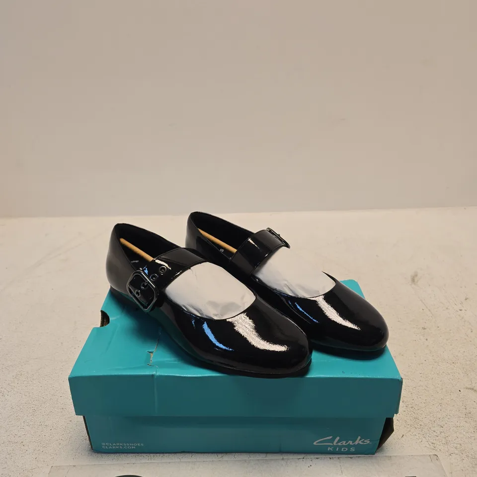 CLARKS PORTO TAP Y. BLACK PATENT MARY JANE SHOES, UK 6