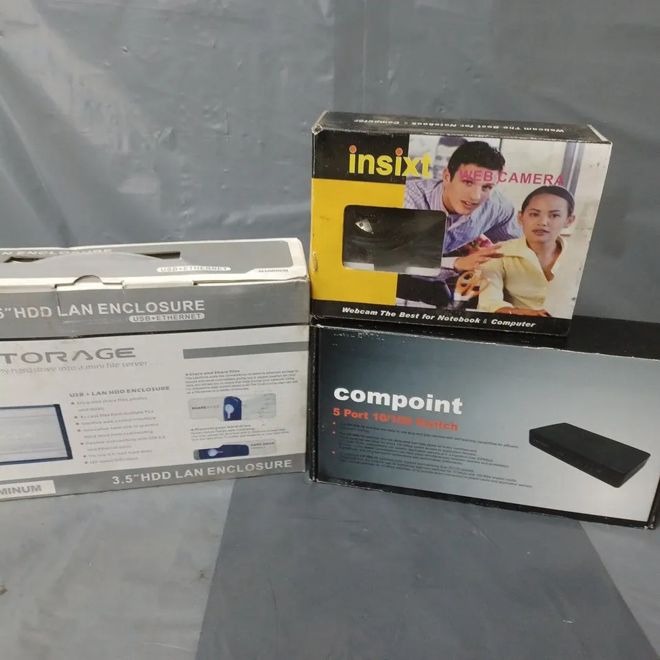 APPROXIMATELY 15 ASSORTED ELECTRICAL ITEMS TO INCLUDE 3.5" HDD ENCLOSURE, WEB CAMERA AND A 5 PORT SWITCH