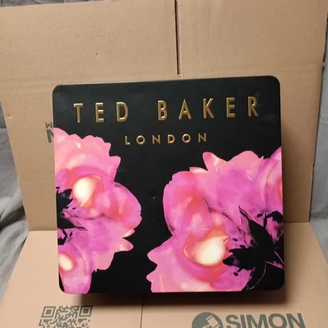 TED BAKER LONDON GIFT SET IN TIN TO INCLUDE BODY SCRUB, BODY SPRAY, NAIL POLISH ETC