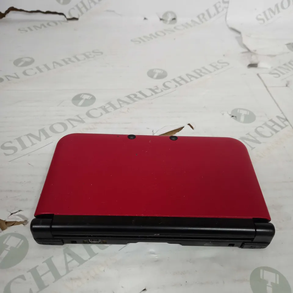 NITENDO 3DS XL CONSOLE