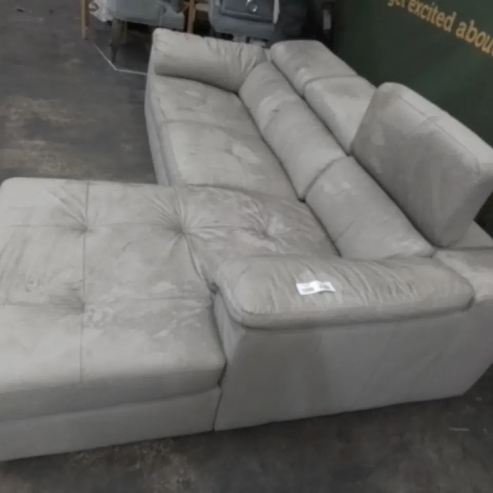 DESIGNER GREY FAUX CHAISE SOFA WITH ADJUSTABLE HEADRESTS